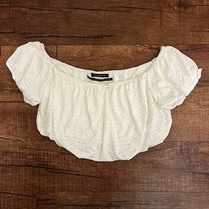 🤍Urban outfitters top